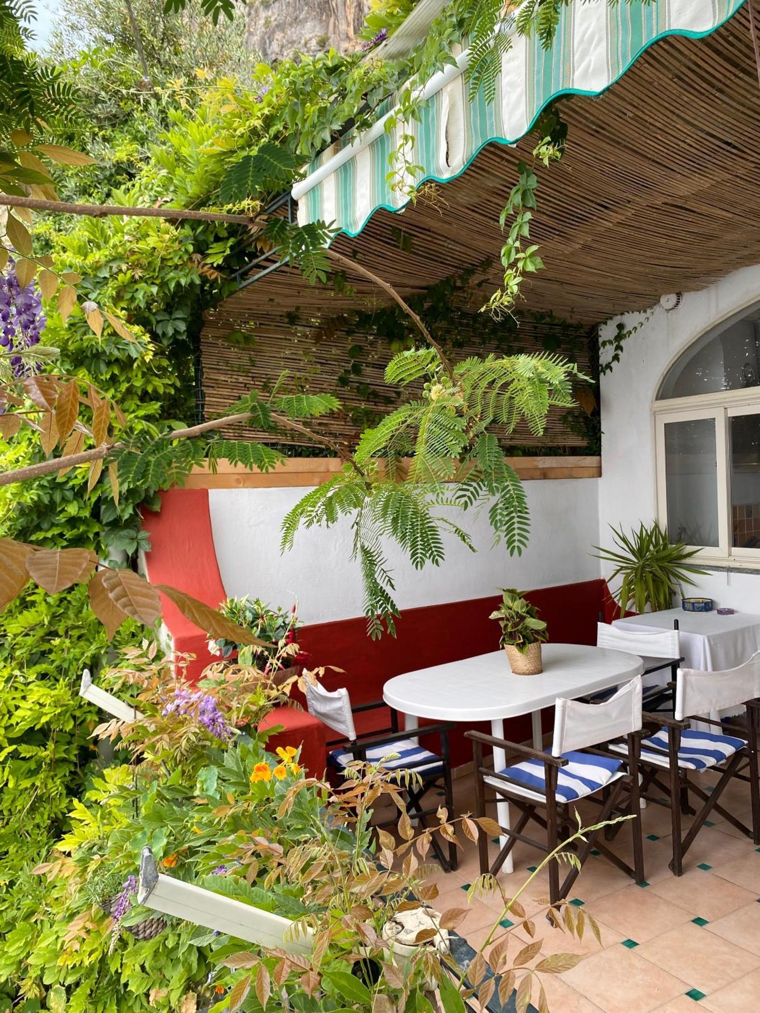 Ferienwohnung Positano'S Flats Exterior foto